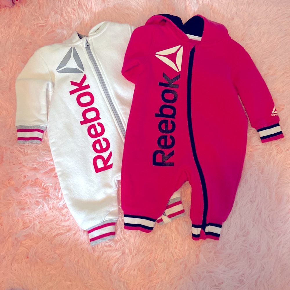 Reebok Jogging suit onesies. Size: 0-3Month. Color: whi/pink